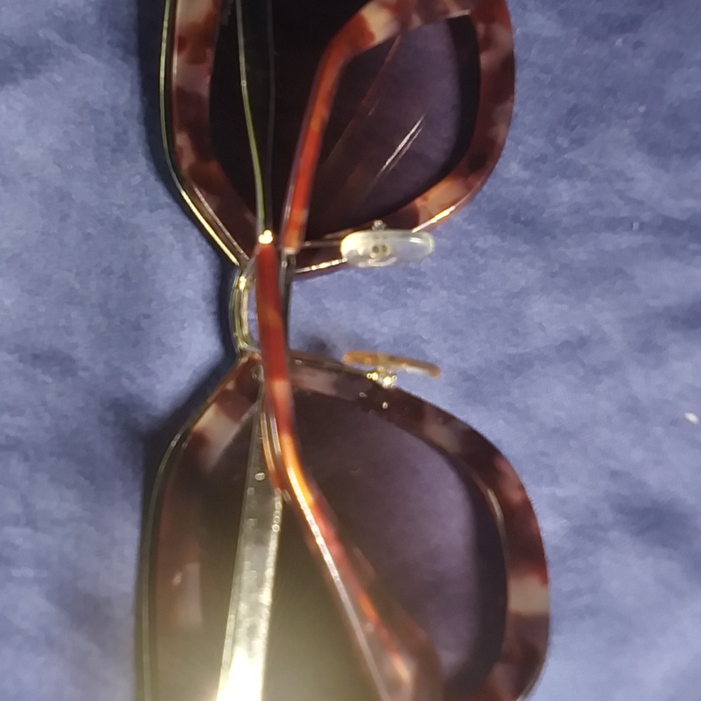 PRADA sunglasses - Picture 13 of 15